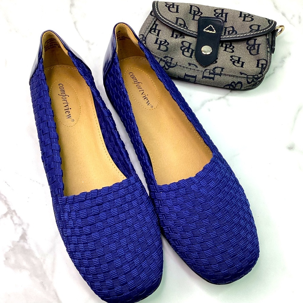 BETHANY COMFORTVIEW WOMENS 9 WIDE ROYAL BLUE FLATS SHOES VACATION SUMMER GUC